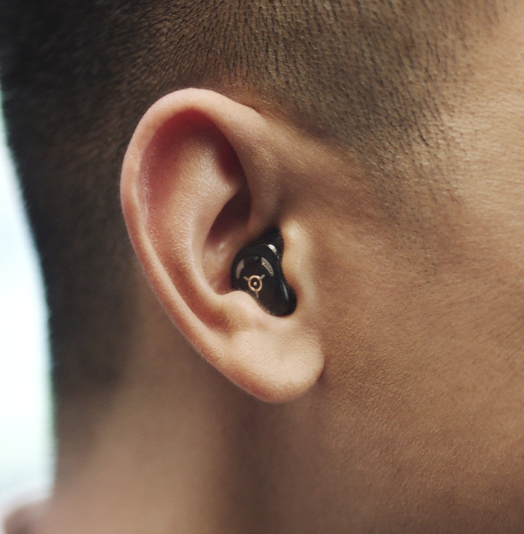 appareil auditif intra‑auriculaire rechargeable chez votre audioprothésiste à Bordeaux